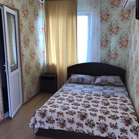 Гостевой Дом Анна Hotel Gagra Kültér fotó
