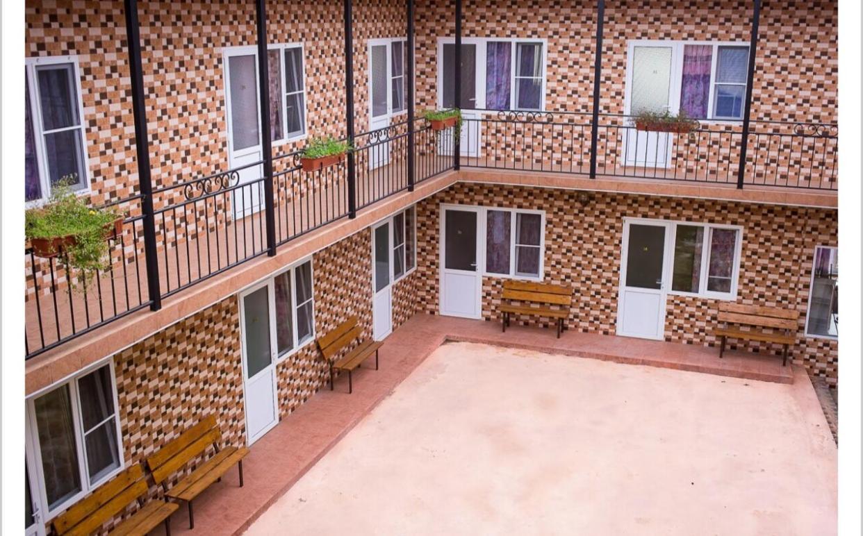 Гостевой Дом Анна Hotel Gagra Kültér fotó